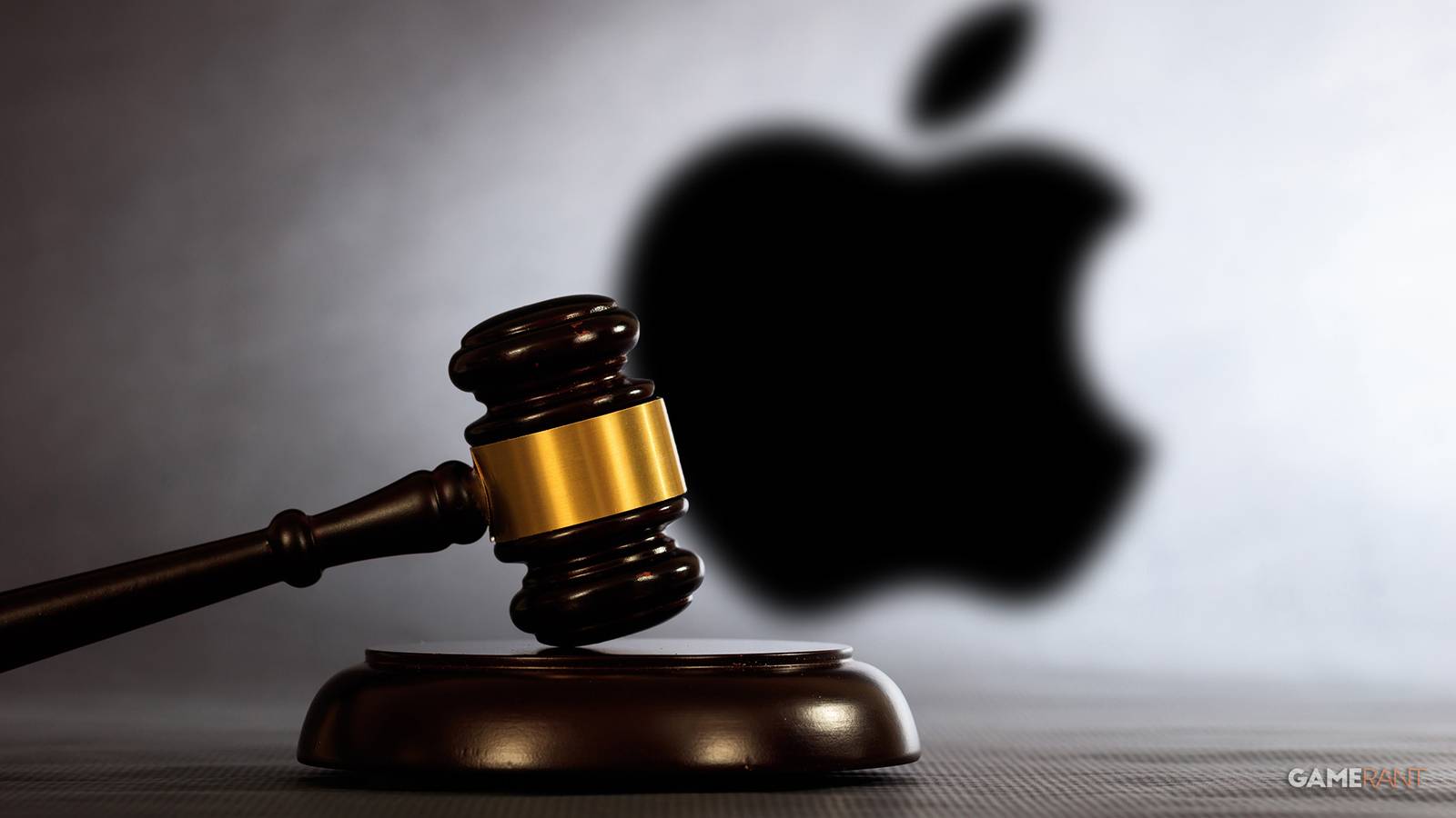 apple-ordered-by-us-judge-to-explain-fortnite-ios-delay-game-rant
