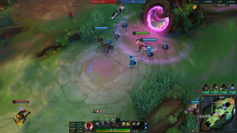 League of Legends - Brawl 2