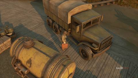 Foxhole - How to Refuel Trucks
