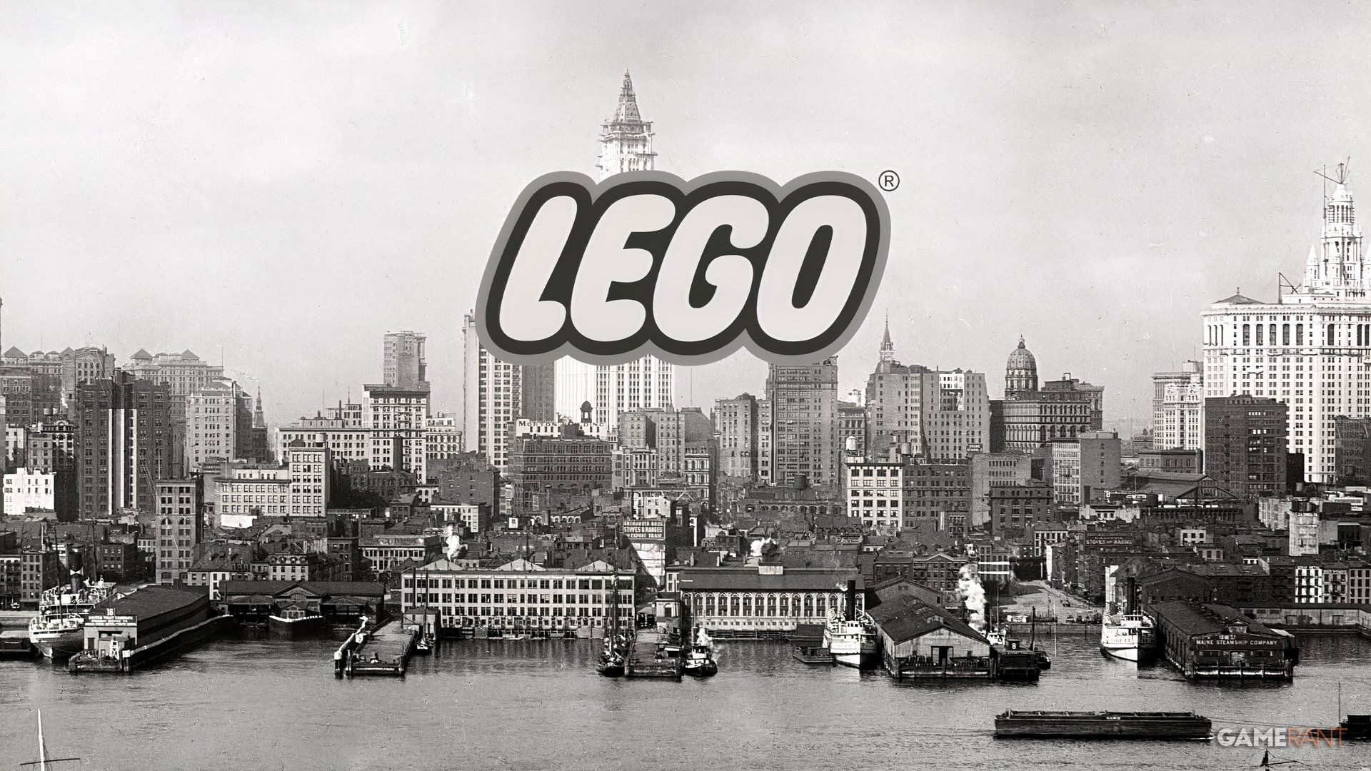 LEGO Fan builds original 1920s-style skyscraper