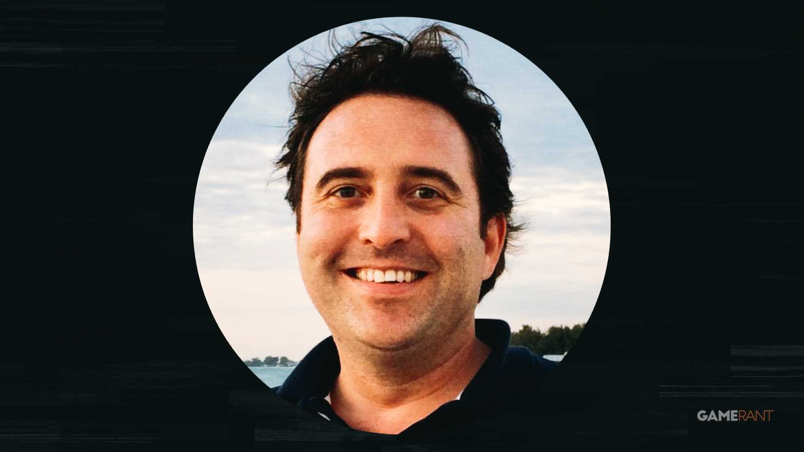 A round profile picture of smiling Guerrilla Games co-founder Arjan Brussee on a dark gray background.